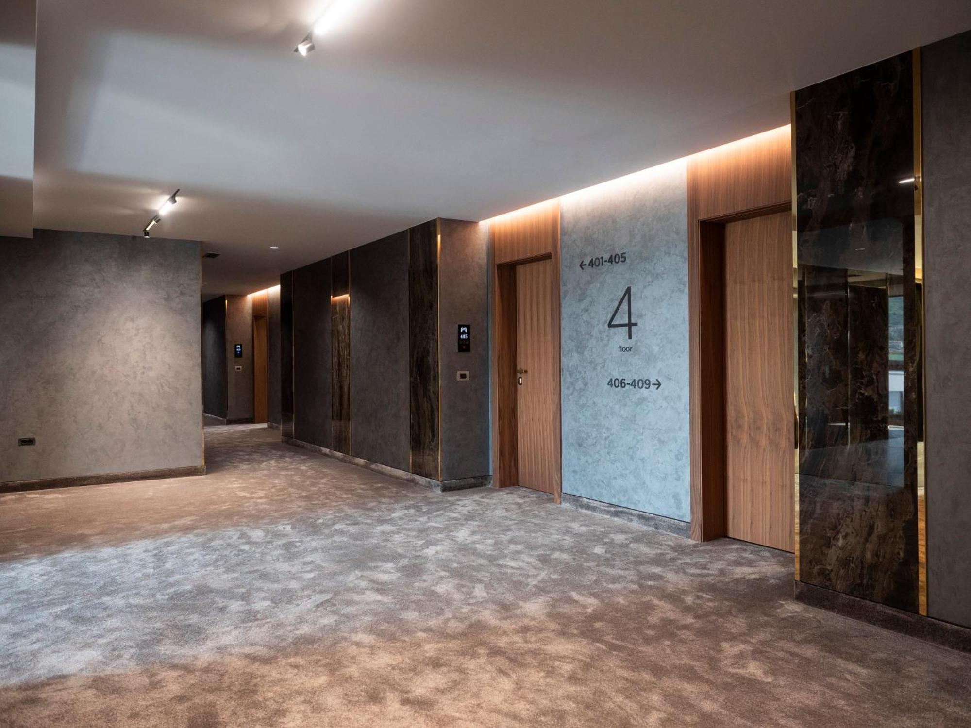 Marinaj Hotel & Spa 地拉那 外观 照片