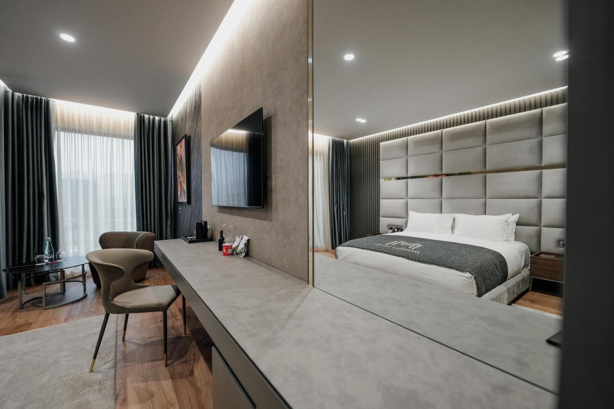 Marinaj Hotel & Spa 地拉那 外观 照片